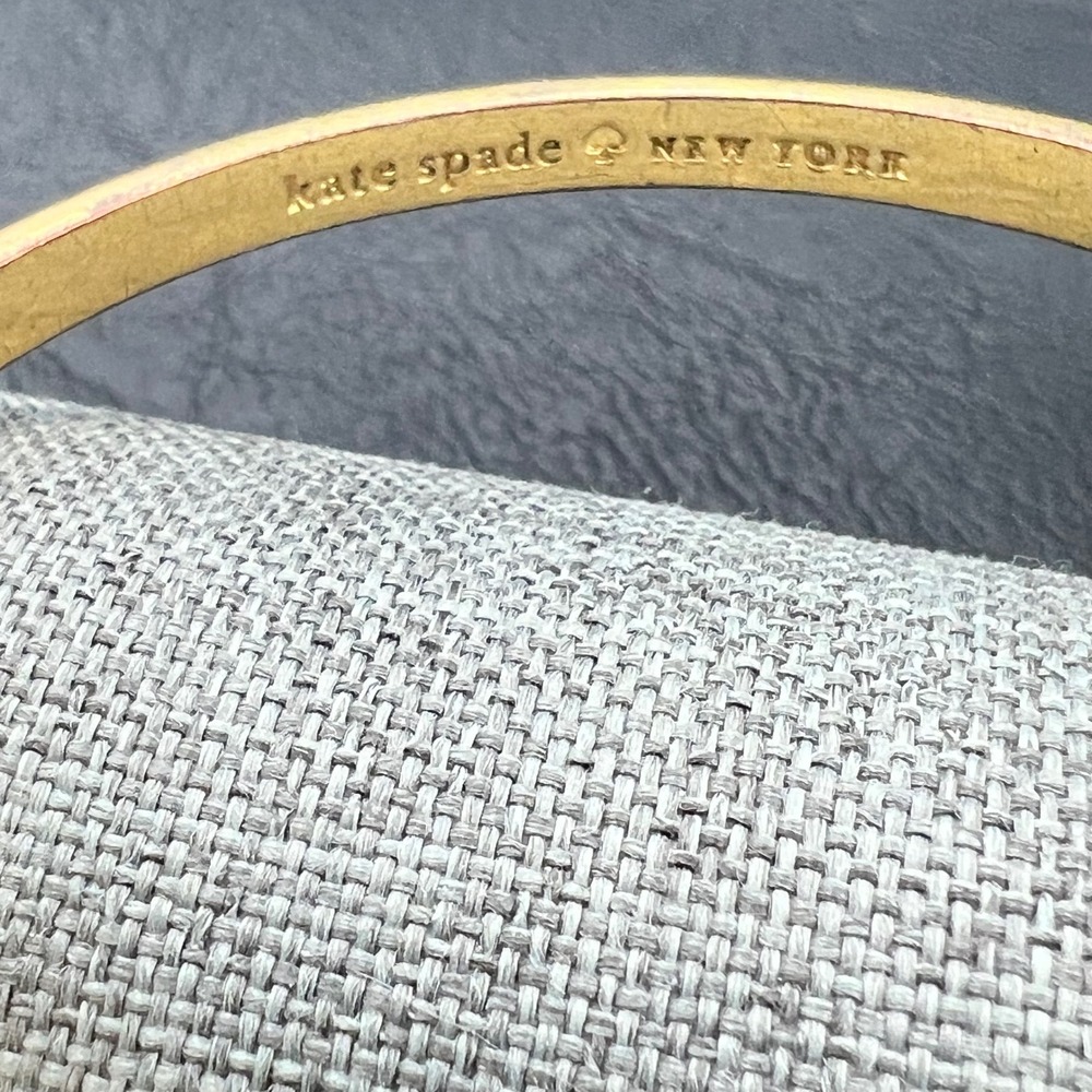 Kate Spade Get Carried Away Bangle OS Gold Multi‎ EXC - Picture 2 of 7